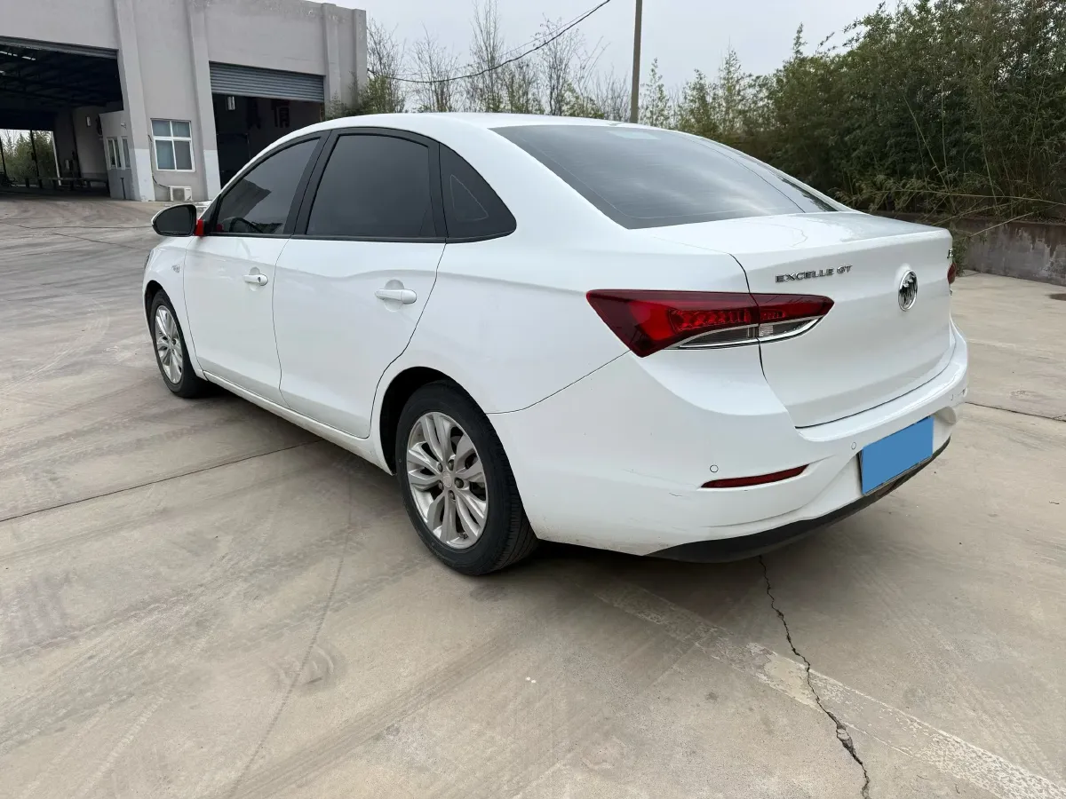 2020 Buick Encore 1.0T 125HP L3 6AT,autocango,china used car exporter,china ev exporter,chinese used car exporter,chinese used ev exporter