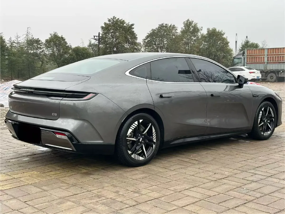 2024 Geely Galaxy E8 BEV 62KWH,autocango,china used car exporter,china ev exporter,chinese used car exporter,chinese used ev exporter