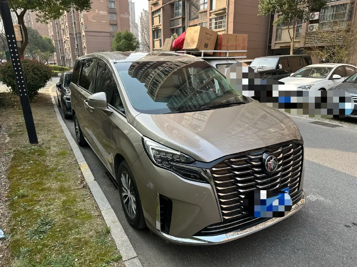 2023 Buick GL8 2.0T 237HP L4 9AT,autocango,china used car exporter,china ev exporter,chinese used car exporter,chinese used ev exporter