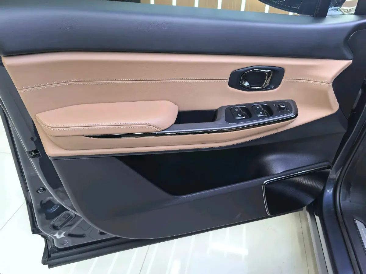 2020 NIO ES8 BEV 100KWH,autocango,china used car exporter,china ev exporter,chinese used car exporter,chinese used ev exporter