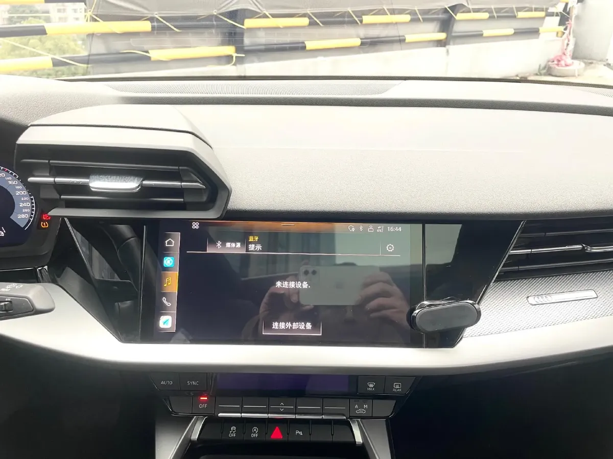 2023 Audi A3 1.4T 150HP L4 7DCT,autocango,china used car exporter,china ev exporter,chinese used car exporter,chinese used ev exporter