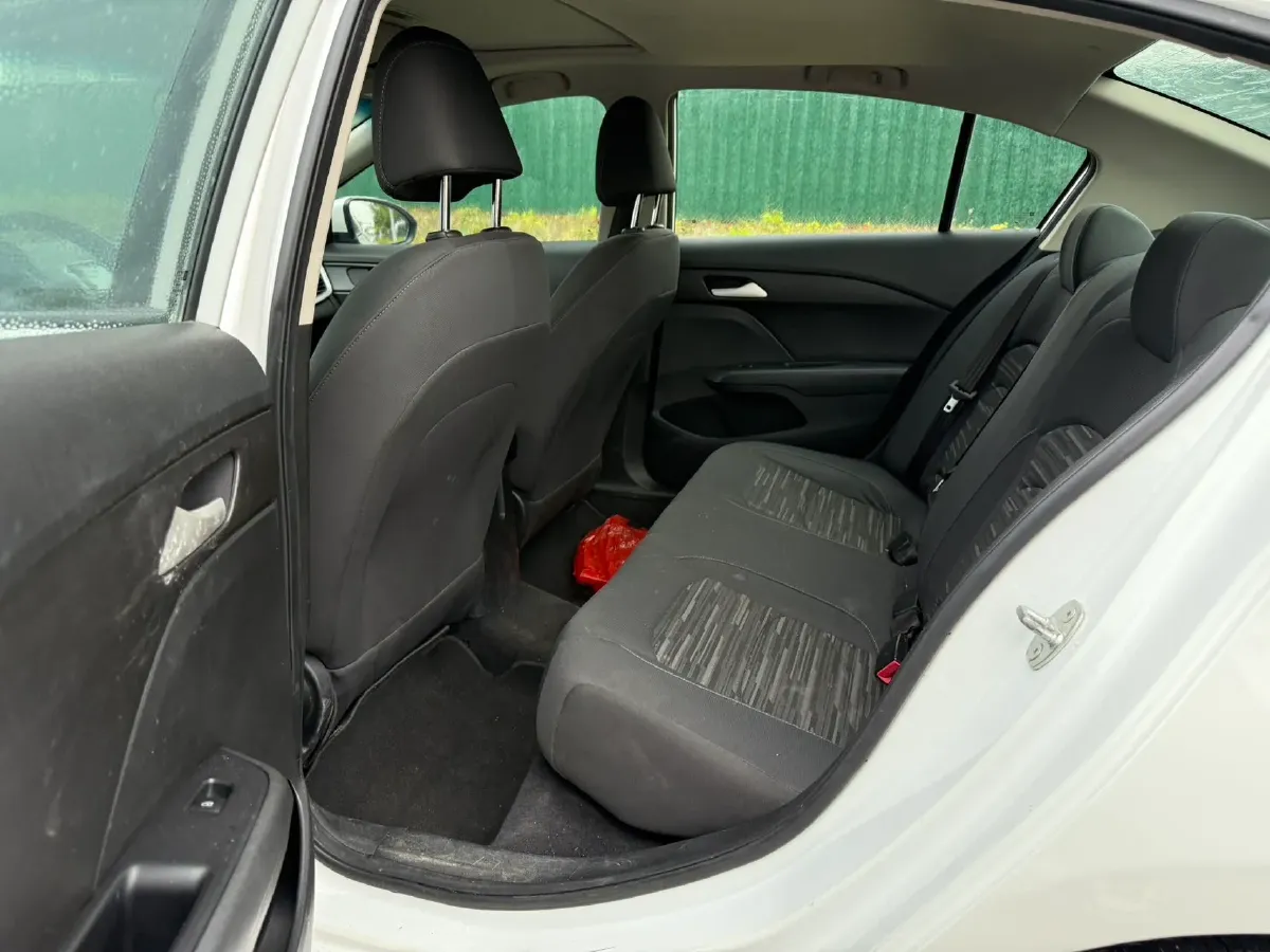 2019 Chevrolet Cavalier 1.5L 113HP L4 6AT,autocango,china used car exporter,china ev exporter,chinese used car exporter,chinese used ev exporter