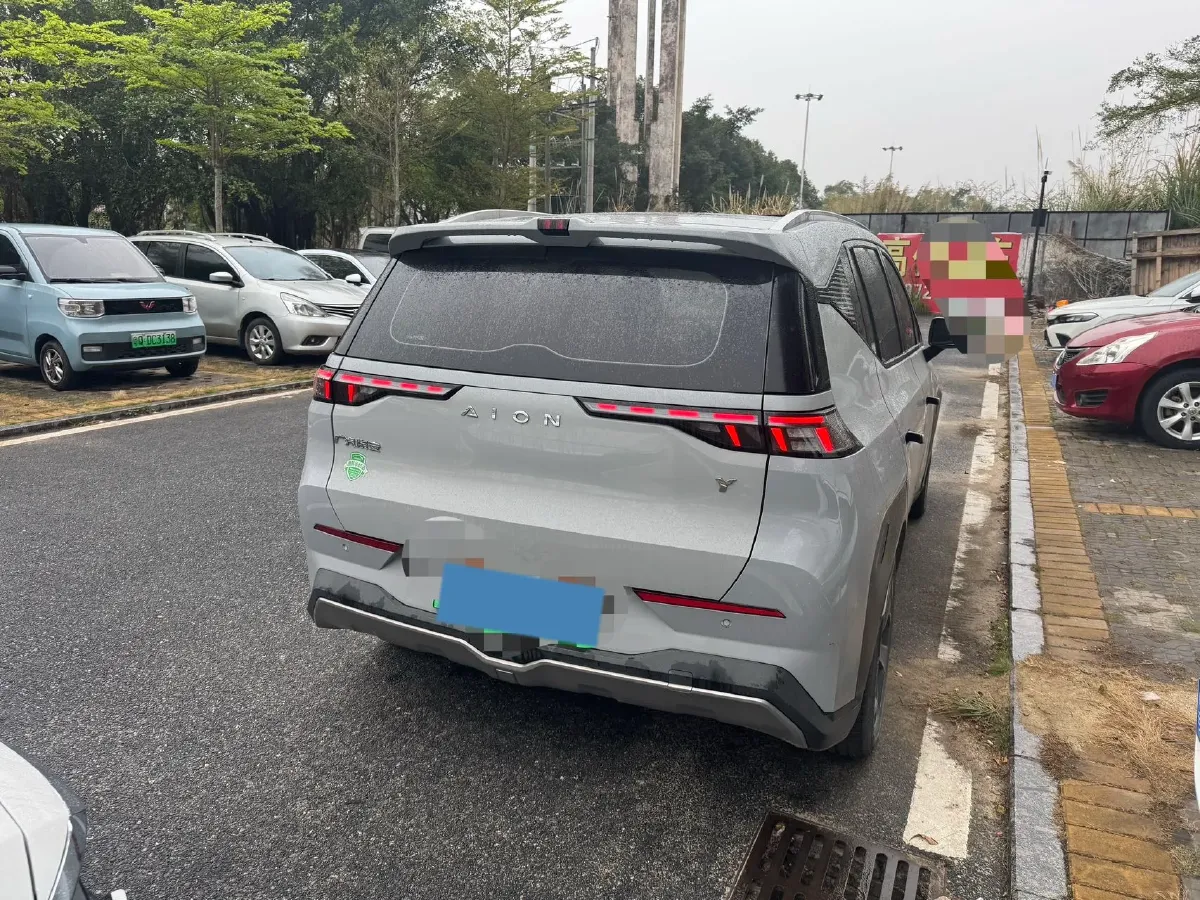 2022 Geely Okavango 1.8T 184HP L4 7DCT,autocango,china used car exporter,china ev exporter,chinese used car exporter,chinese used ev exporter