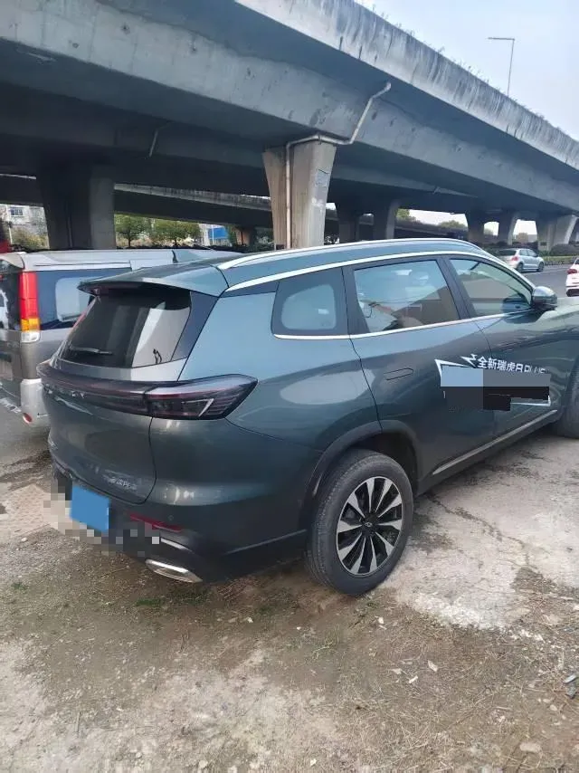 2025 Chery Tiggo 8 Plus 1.6T 197HP L4 7DCT,autocango,china used car exporter,china ev exporter,chinese used car exporter,chinese used ev exporter