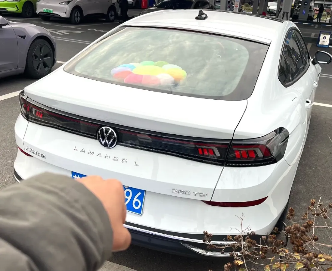 2024 Volkswagen Lamando 1.4T 150HP L4 7DCT,autocango,china used car exporter,china ev exporter,chinese used car exporter,chinese used ev exporter