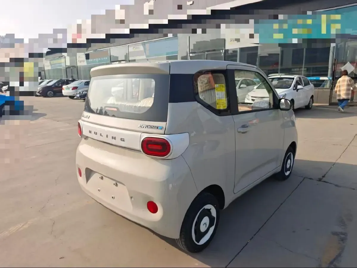 2024 WuLing HongGuang MINI EV BEV 17.3KWH,autocango,china used car exporter,china ev exporter,chinese used car exporter,chinese used ev exporter