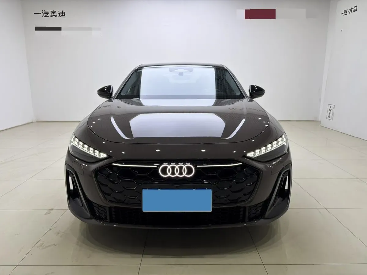 2026 Audi A5L 2.0T 170HP L4 7DCT,autocango,china used car exporter,china ev exporter,chinese used car exporter,chinese used ev exporter