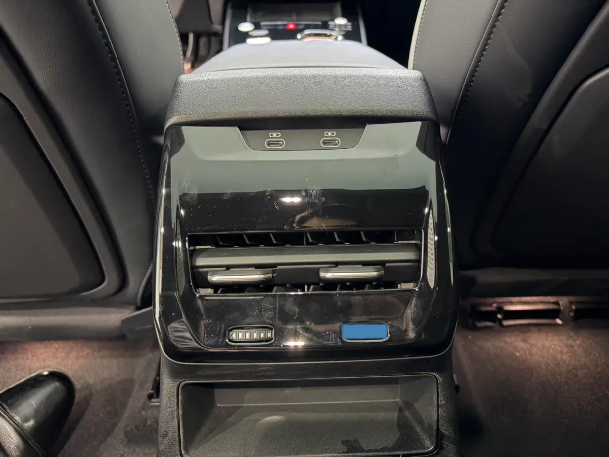 2026 Audi A5L 2.0T 170HP L4 7DCT,autocango,china used car exporter,china ev exporter,chinese used car exporter,chinese used ev exporter