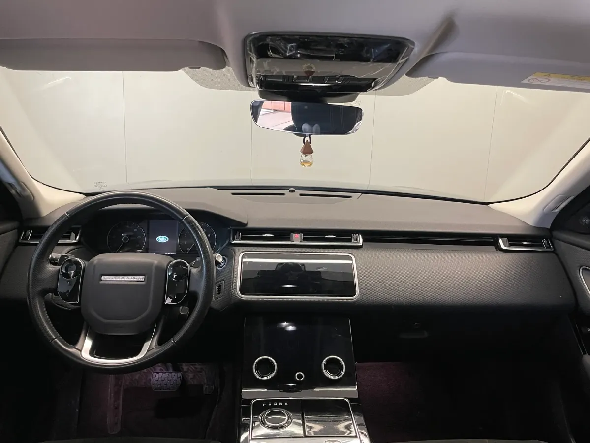 2019 Land Rover Range Rover Velar 2.0T 250HP L4 8AT,autocango,china used car exporter,china ev exporter,chinese used car exporter,chinese used ev exporter