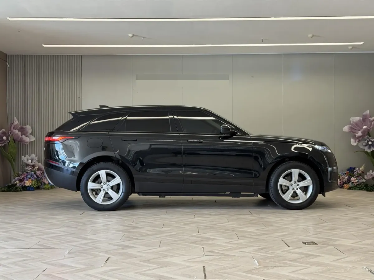 2019 Land Rover Range Rover Velar 2.0T 250HP L4 8AT,autocango,china used car exporter,china ev exporter,chinese used car exporter,chinese used ev exporter