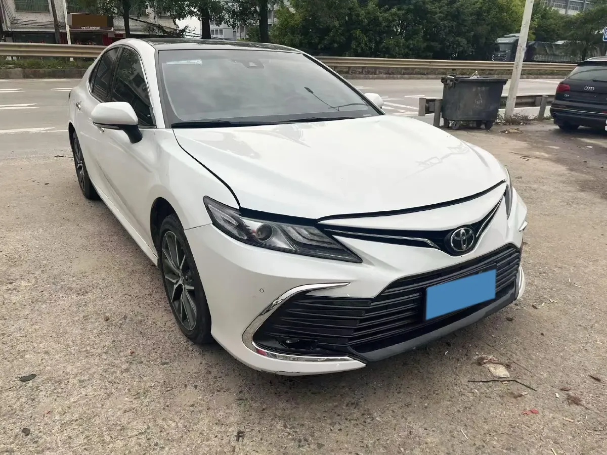 2021 Toyota Camry 2.5L 209HP L4 8AT,autocango,china used car exporter,china ev exporter,chinese used car exporter,chinese used ev exporter
