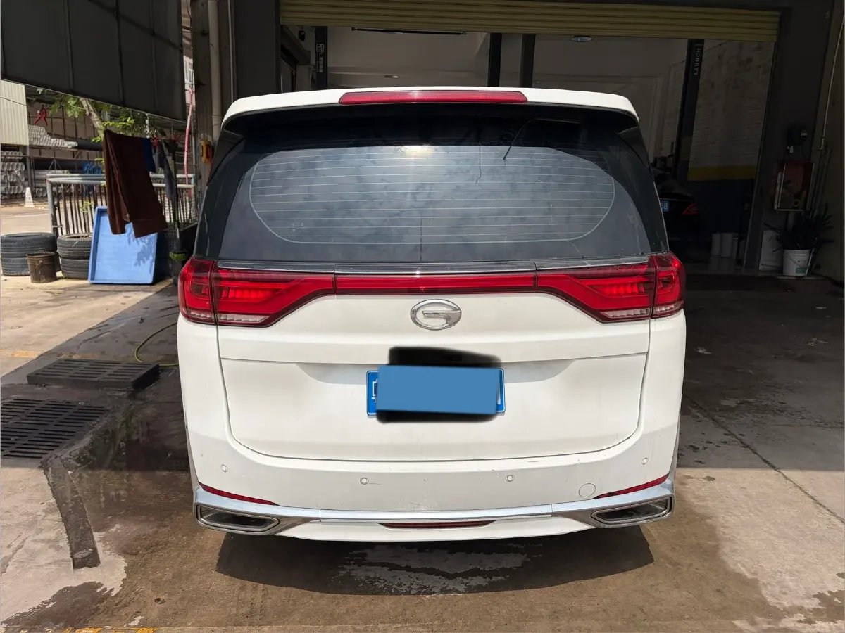 2021 GAC Trumpchi M8 2.0T 252HP L4 8AT,autocango,china used car exporter,china ev exporter,chinese used car exporter,chinese used ev exporter