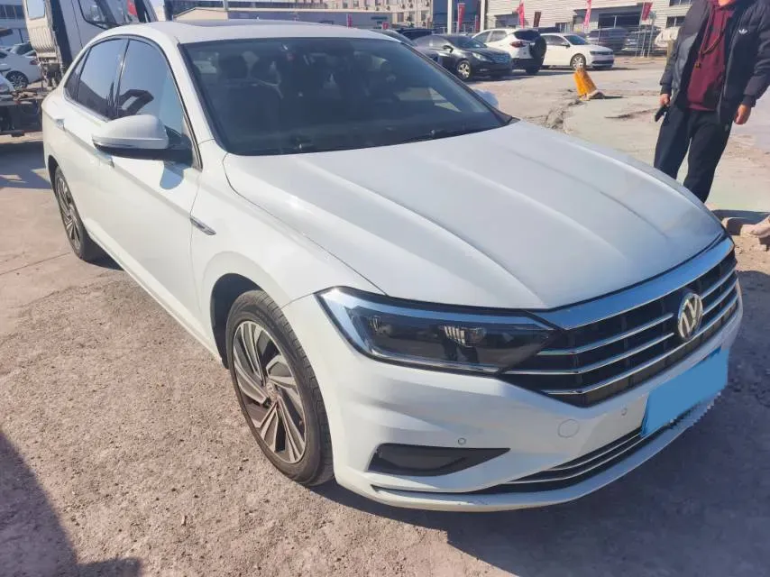 2019 Luxgen Grand 7 MPV 2.0T 188HP L4 6AT,autocango,china used car exporter,china ev exporter,chinese used car exporter,chinese used ev exporter