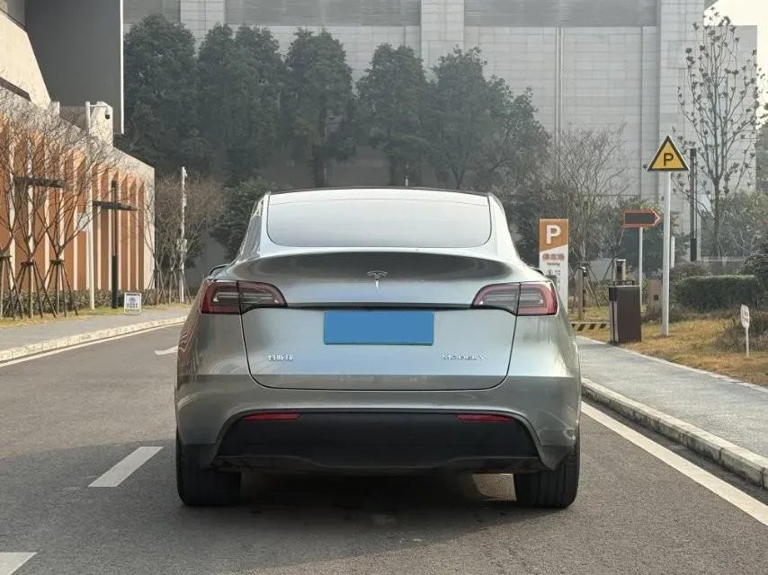 2022 BMW 3 Series 2.0T 184HP L4 8AT,autocango,china used car exporter,china ev exporter,chinese used car exporter,chinese used ev exporter