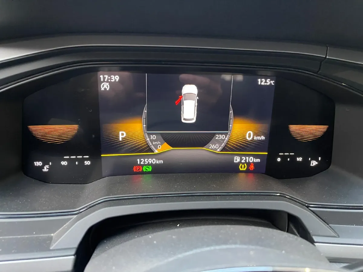 2023 Volkswagen Polo 1.5L 110HP L4 6AT,autocango,china used car exporter,china ev exporter,chinese used car exporter,chinese used ev exporter