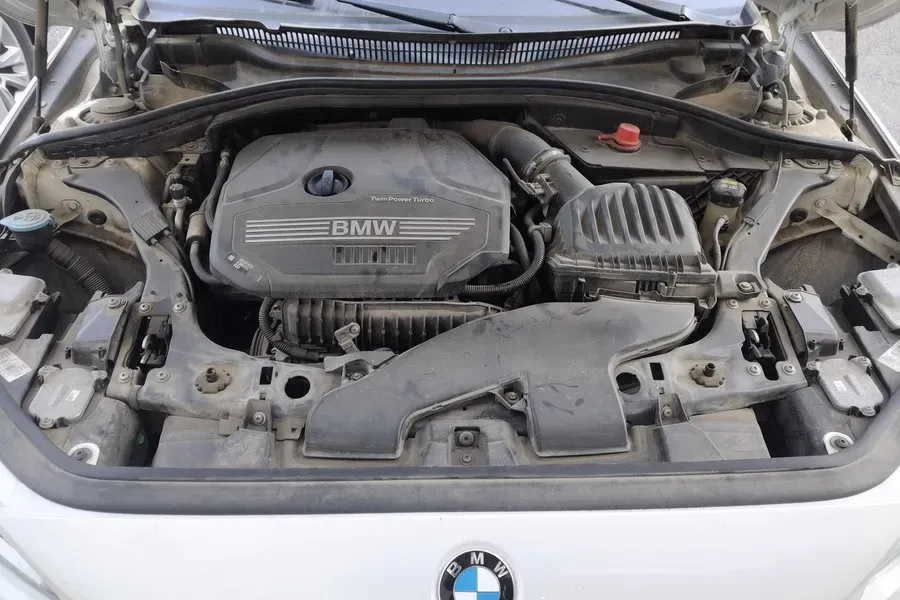 2020 BMW 1 Series 1.5T 140HP L3 7DCT,autocango,china used car exporter,china ev exporter,chinese used car exporter,chinese used ev exporter