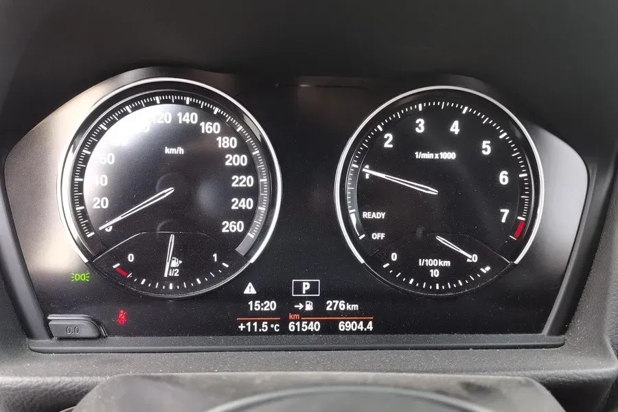 2020 BMW 1 Series 1.5T 140HP L3 7DCT,autocango,china used car exporter,china ev exporter,chinese used car exporter,chinese used ev exporter