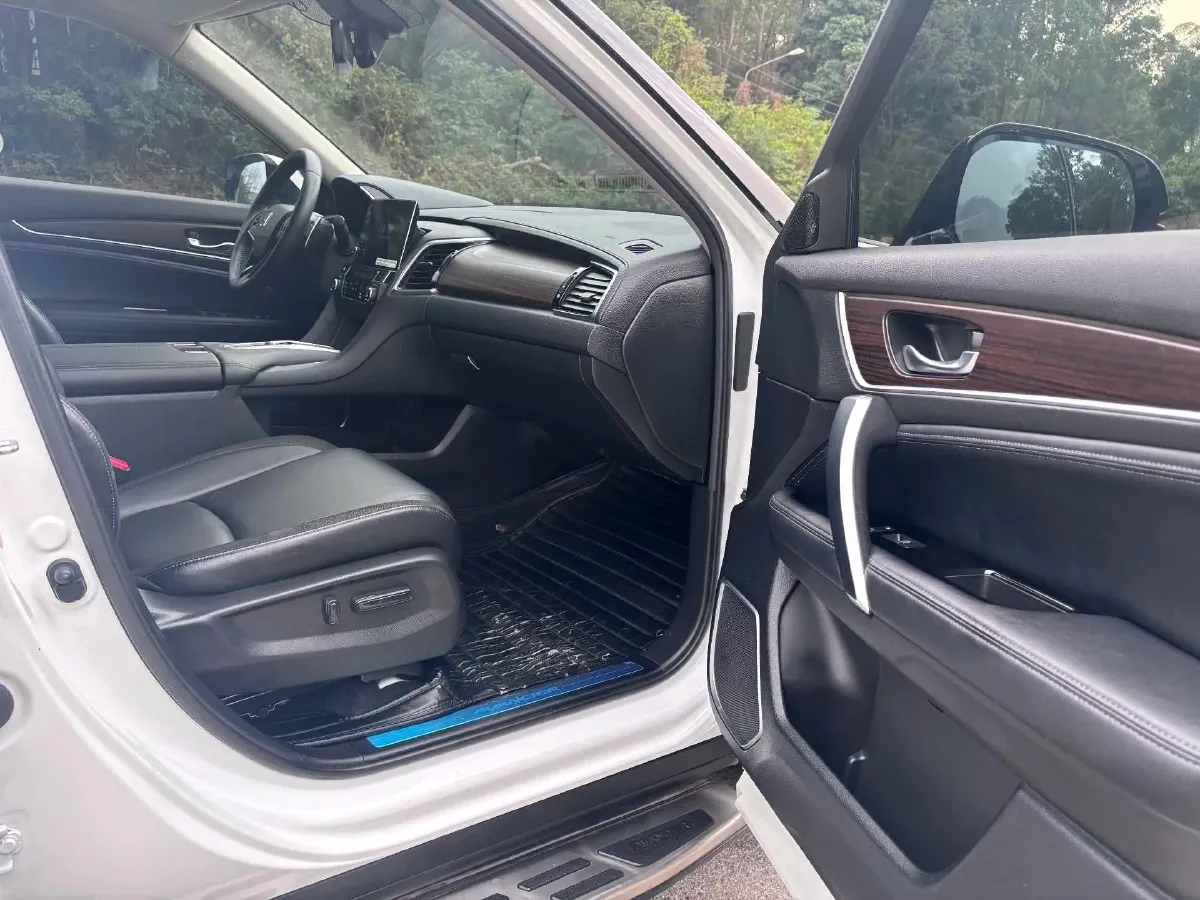 2017 Honda Avancier 2.0T 272HP L4 9AT,autocango,china used car exporter,china ev exporter,chinese used car exporter,chinese used ev exporter