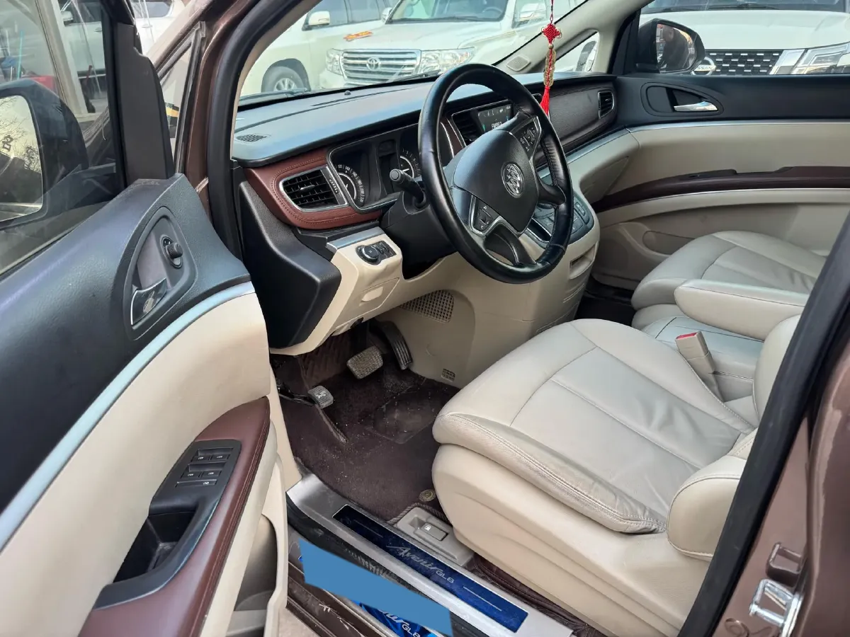 2018 Buick GL8 2.0T 260HP L4 6AT,autocango,china used car exporter,china ev exporter,chinese used car exporter,chinese used ev exporter