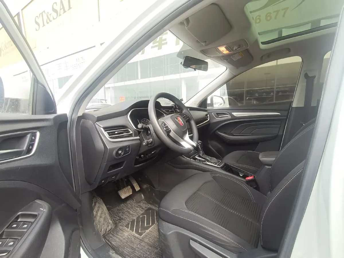 2020 Roewe RX3 1.6L 125HP L4 CVT,autocango,china used car exporter,china ev exporter,chinese used car exporter,chinese used ev exporter