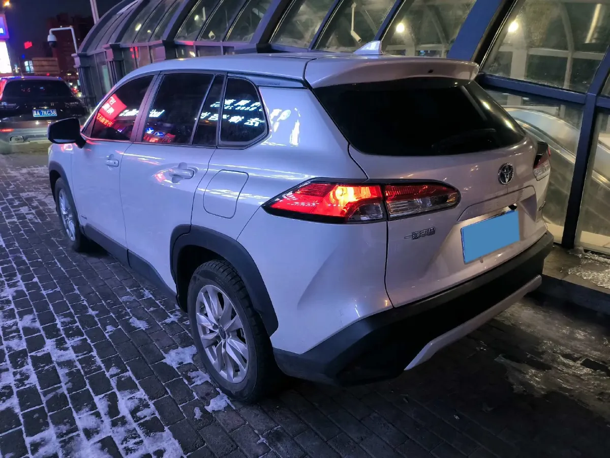 2023 Toyota Corolla Cross 2.0L 152HP L4 E-CVT Hybrid,autocango,china used car exporter,china ev exporter,chinese used car exporter,chinese used ev exporter