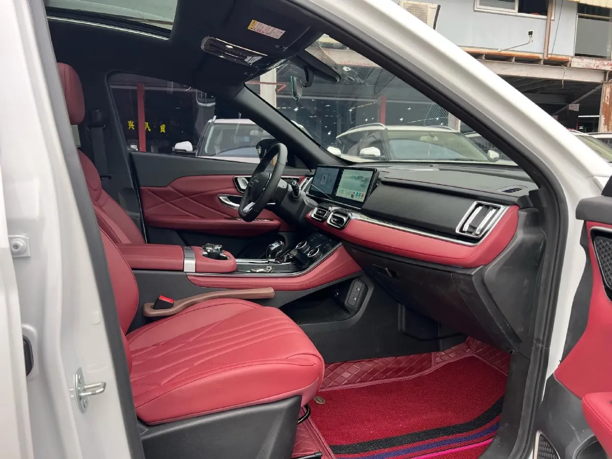 2025 Jetour X70 Plus 1.5T 156HP L4 6DCT,autocango,china used car exporter,china ev exporter,chinese used car exporter,chinese used ev exporter