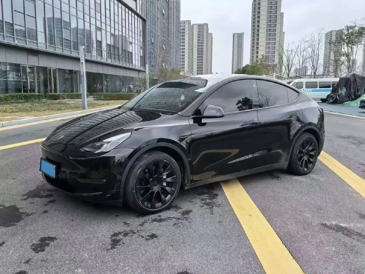 2022 Tesla Model Y BEV 60KWH,autocango,china used car exporter,china ev exporter,chinese used car exporter,chinese used ev exporter