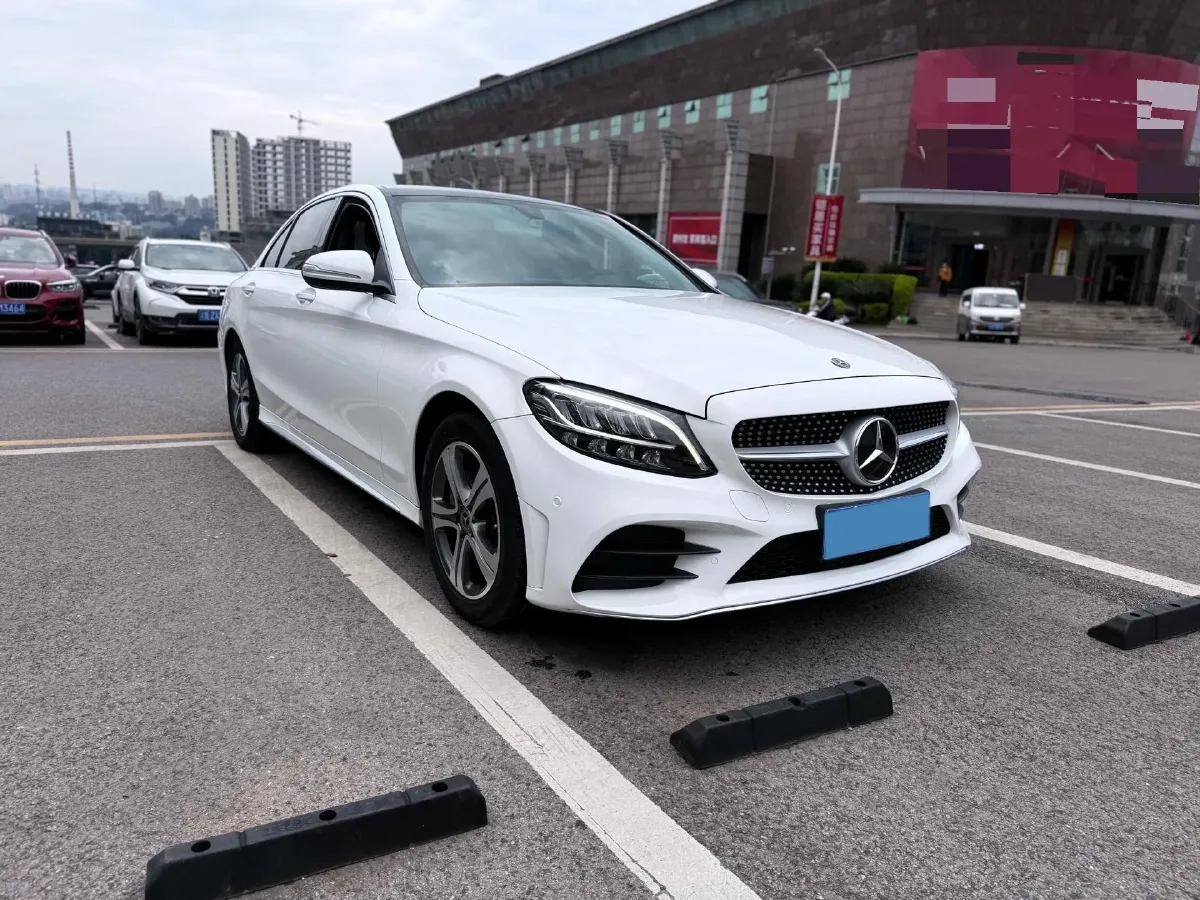 2020 Mercedes-Benz C Class 1.5T 184HP L4 9AT,autocango,china used car exporter,china ev exporter,chinese used car exporter,chinese used ev exporter