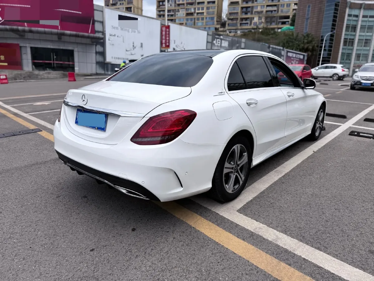 2020 Mercedes-Benz C Class 1.5T 184HP L4 9AT,autocango,china used car exporter,china ev exporter,chinese used car exporter,chinese used ev exporter