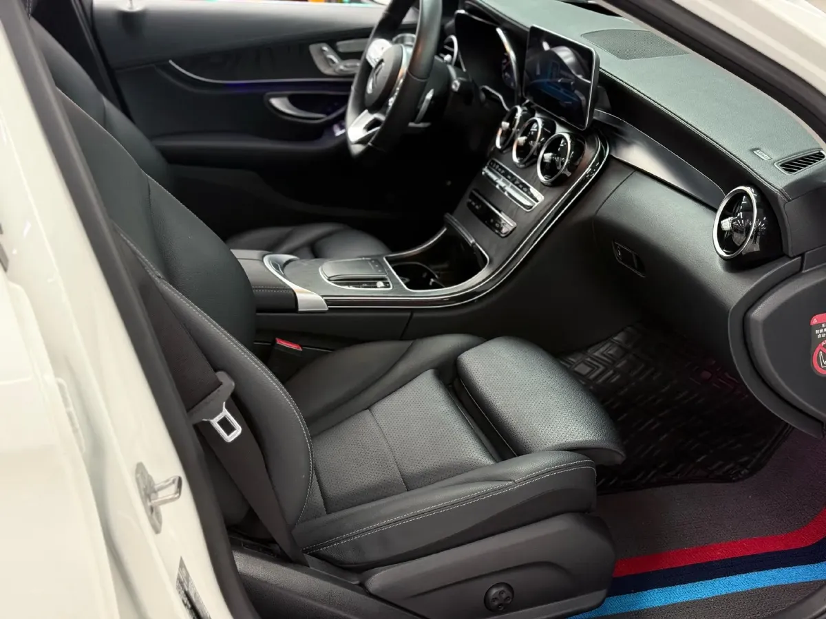 2020 Mercedes-Benz C Class 1.5T 184HP L4 9AT,autocango,china used car exporter,china ev exporter,chinese used car exporter,chinese used ev exporter