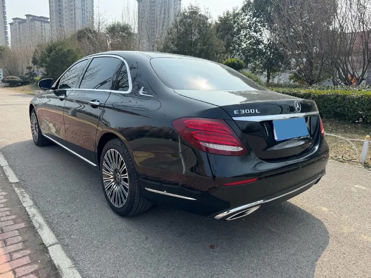2020 Mercedes-Benz E Class 1.5T 184HP L4 9AT,autocango,china used car exporter,china ev exporter,chinese used car exporter,chinese used ev exporter
