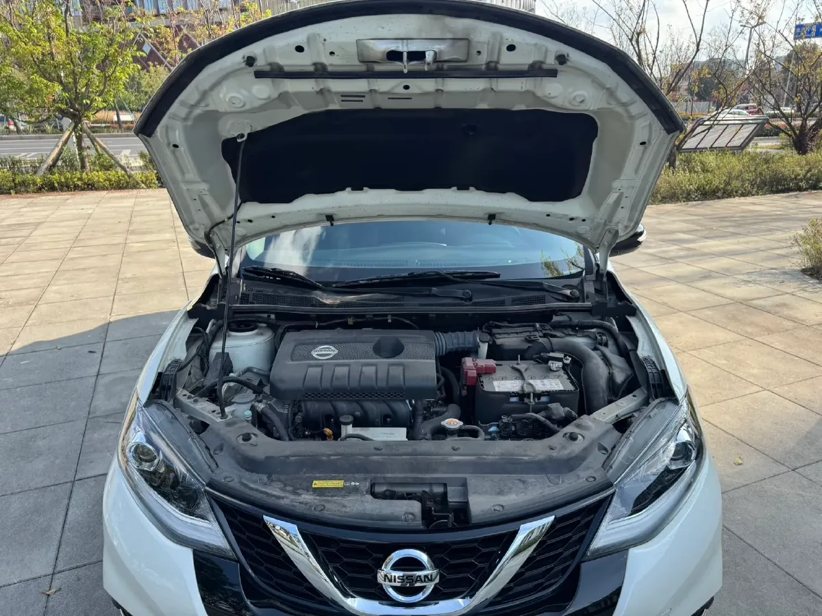 2021 Nissan Tiida 1.6L 122HP L4 CVT,autocango,china used car exporter,china ev exporter,chinese used car exporter,chinese used ev exporter