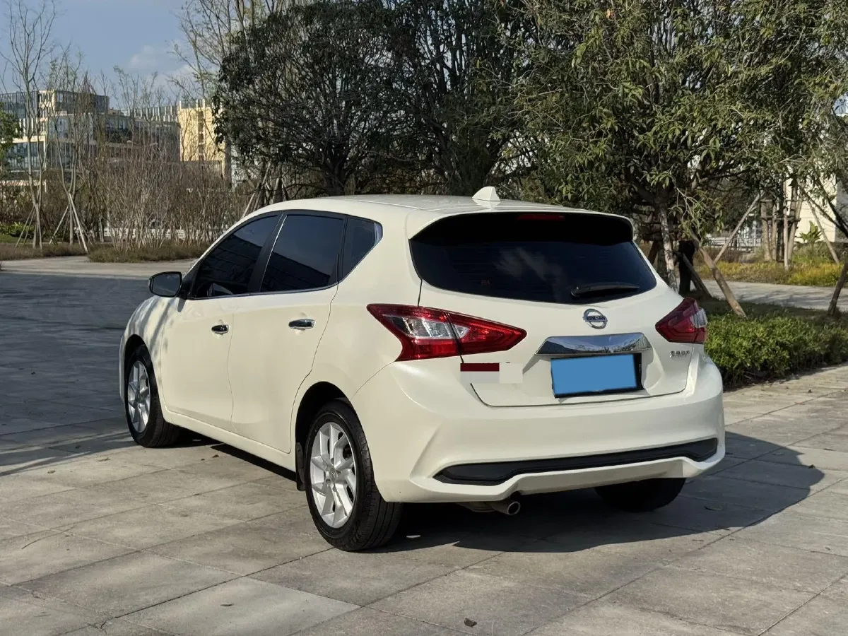 2021 Nissan Tiida 1.6L 122HP L4 CVT,autocango,china used car exporter,china ev exporter,chinese used car exporter,chinese used ev exporter
