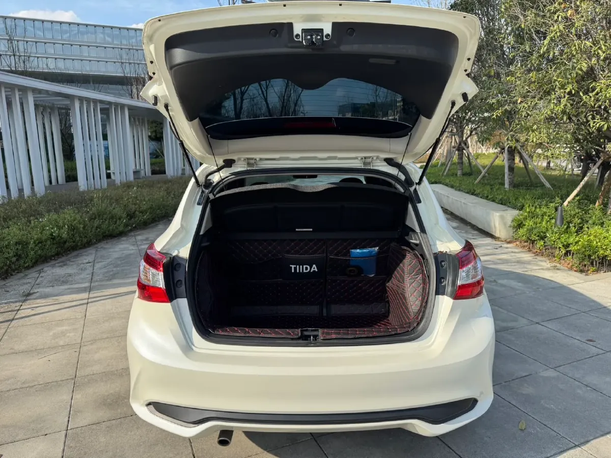 2021 Nissan Tiida 1.6L 122HP L4 CVT,autocango,china used car exporter,china ev exporter,chinese used car exporter,chinese used ev exporter