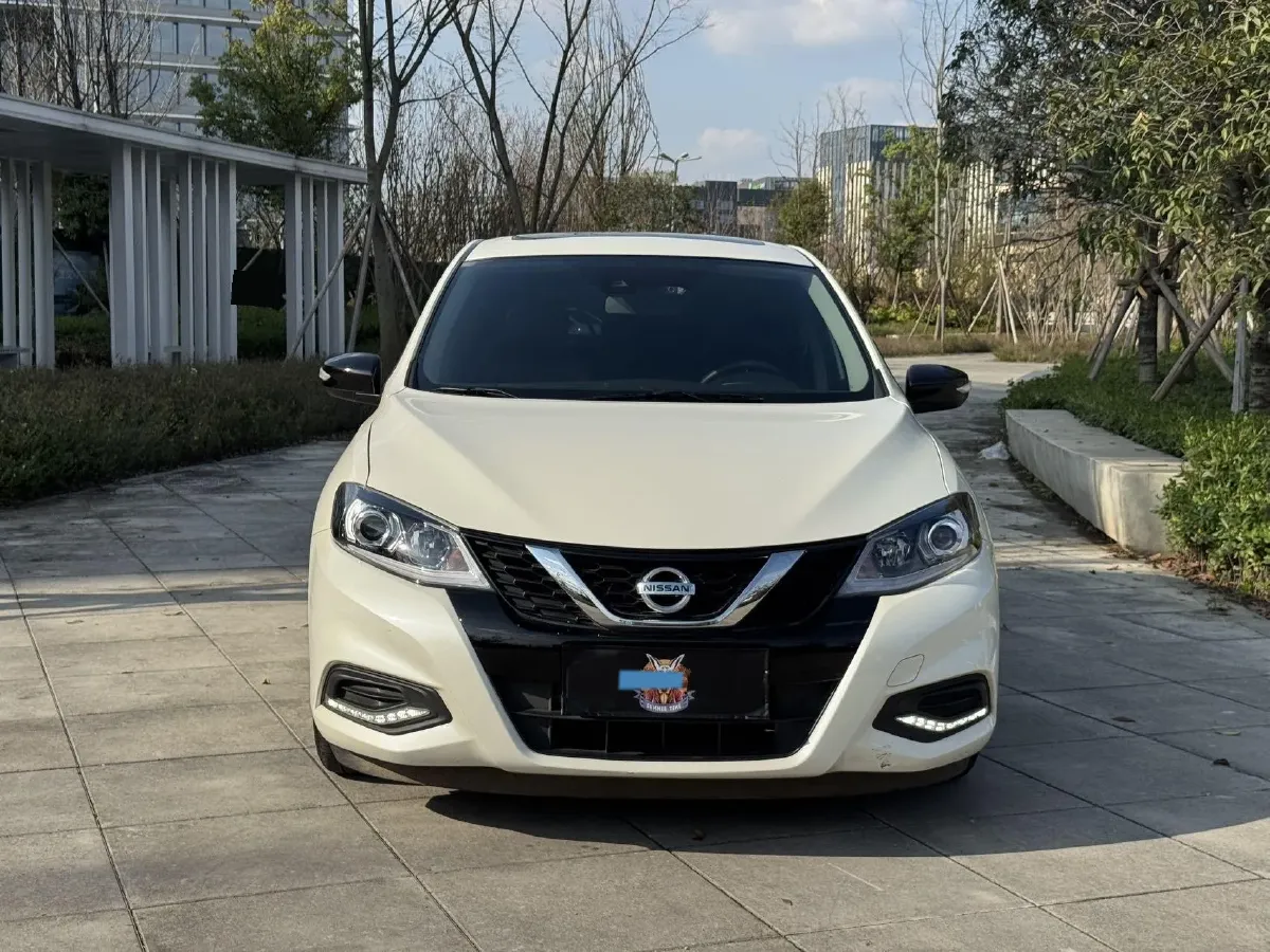 2021 Nissan Tiida 1.6L 122HP L4 CVT,autocango,china used car exporter,china ev exporter,chinese used car exporter,chinese used ev exporter