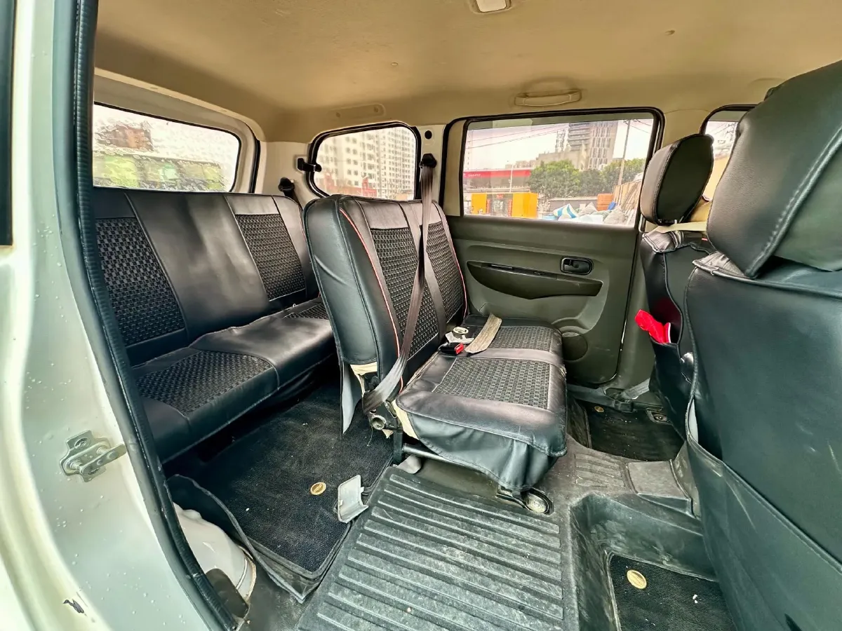 2018 WuLing HongGuang 1.2L 82HP L4 5MT,autocango,china used car exporter,china ev exporter,chinese used car exporter,chinese used ev exporter