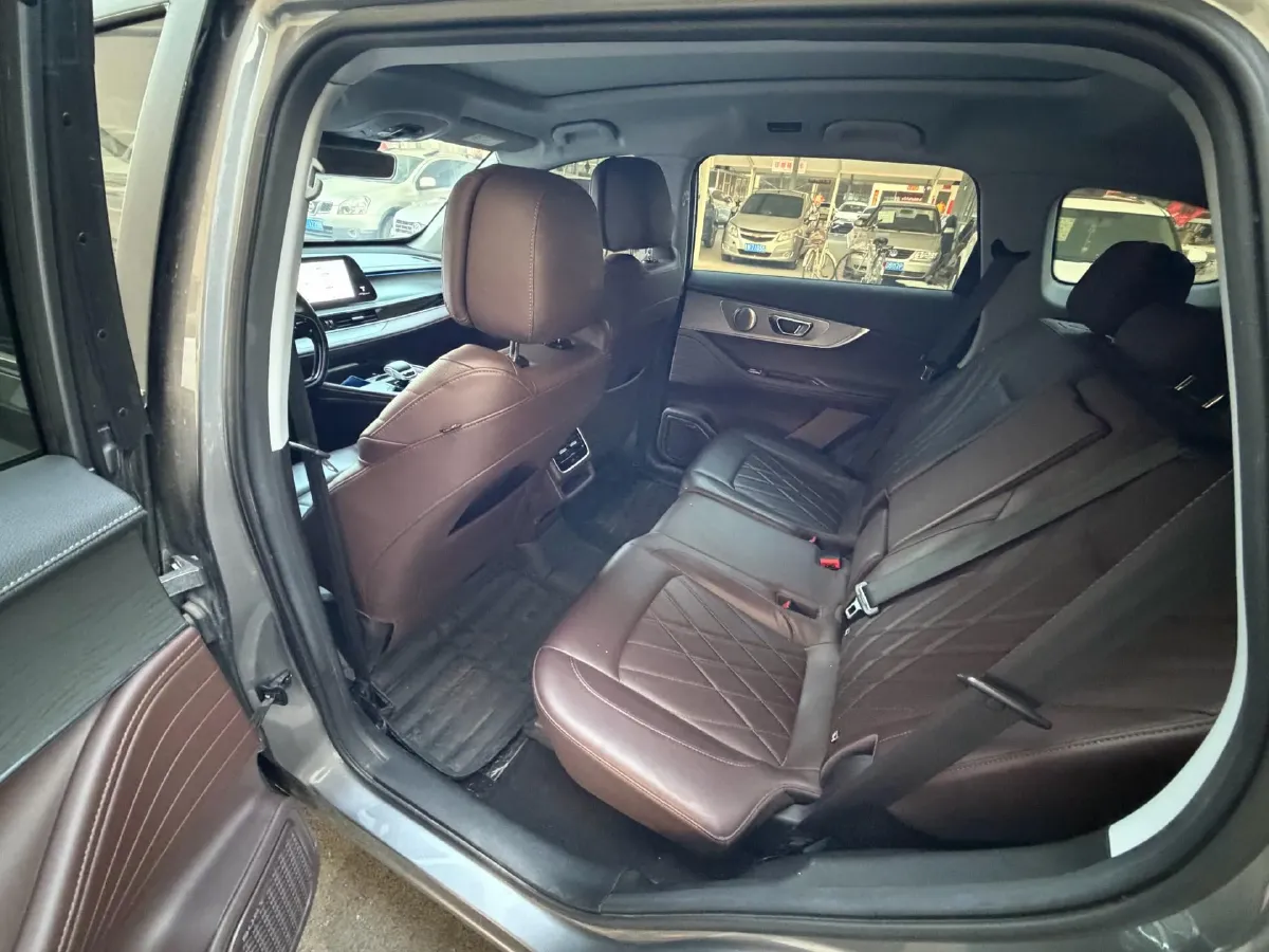 2024 Chery Tiggo 8 PRO 1.6T 197HP L4 7DCT,autocango,china used car exporter,china ev exporter,chinese used car exporter,chinese used ev exporter