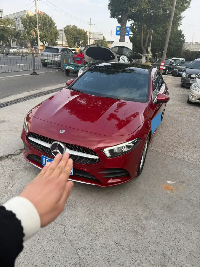 2021 Mercedes-Benz A Class 1.3T 163HP L4 7DCT,autocango,china used car exporter,china ev exporter,chinese used car exporter,chinese used ev exporter