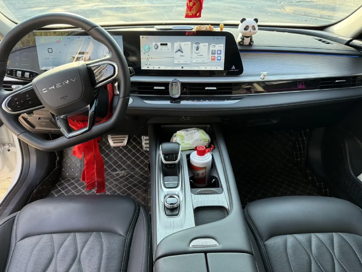 2025 Chery Arrizo 8 2.0T 254HP L4 7DCT,autocango,china used car exporter,china ev exporter,chinese used car exporter,chinese used ev exporter