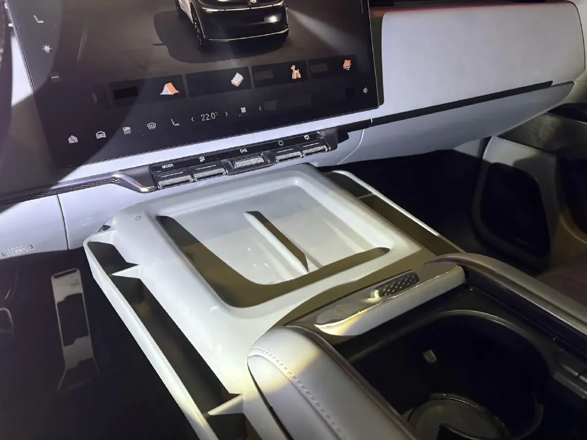 2025 Zeekr 7X BEV 75KWH,autocango,china used car exporter,china ev exporter,chinese used car exporter,chinese used ev exporter