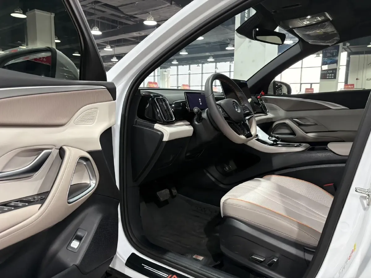 2025 BYD Song Pro 1.5L 101HP L4 E-CVT PHEV 18.3KWH,autocango,china used car exporter,china ev exporter,chinese used car exporter,chinese used ev exporter