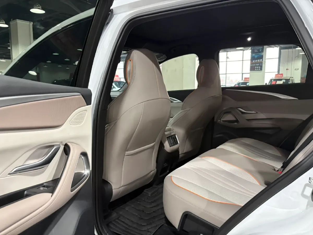 2025 BYD Song Pro 1.5L 101HP L4 E-CVT PHEV 18.3KWH,autocango,china used car exporter,china ev exporter,chinese used car exporter,chinese used ev exporter