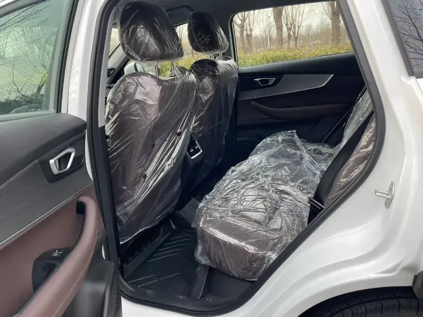 2025 Chery Tiggo 7 1.5T 156HP L4 CVT,autocango,china used car exporter,china ev exporter,chinese used car exporter,chinese used ev exporter