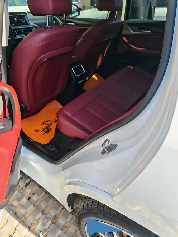 2022 BMW X3 2.0T 252HP L4 8AT,autocango,china used car exporter,china ev exporter,chinese used car exporter,chinese used ev exporter