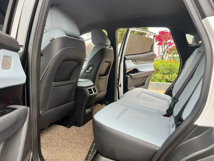 2023 Chery EV eQ7 BEV 67.12KWH,autocango,china used car exporter,china ev exporter,chinese used car exporter,chinese used ev exporter