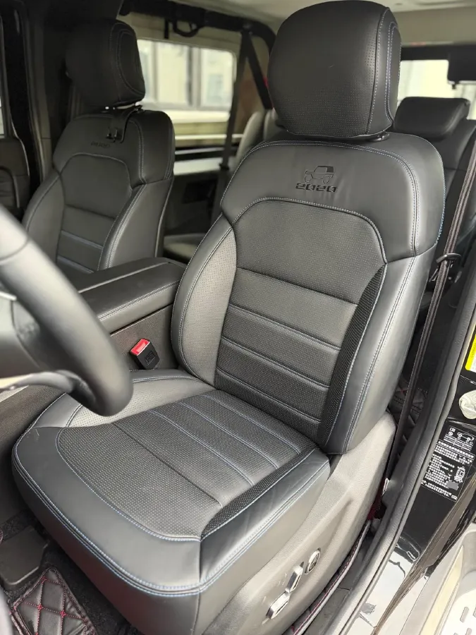 2020 Beijing BJ40 2.0T 224HP L4 8AT,autocango,china used car exporter,china ev exporter,chinese used car exporter,chinese used ev exporter