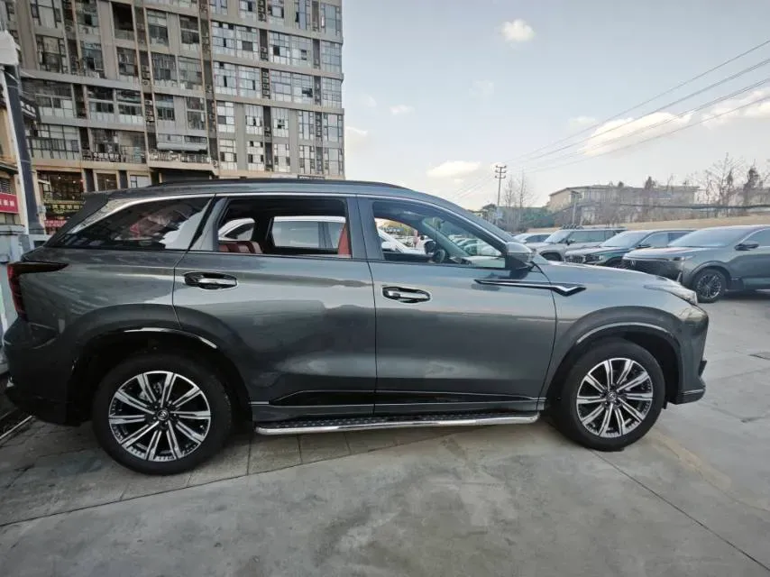 2023 ChangAn CS75 Plus 1.5T 188HP L4 8AT,autocango,china used car exporter,china ev exporter,chinese used car exporter,chinese used ev exporter