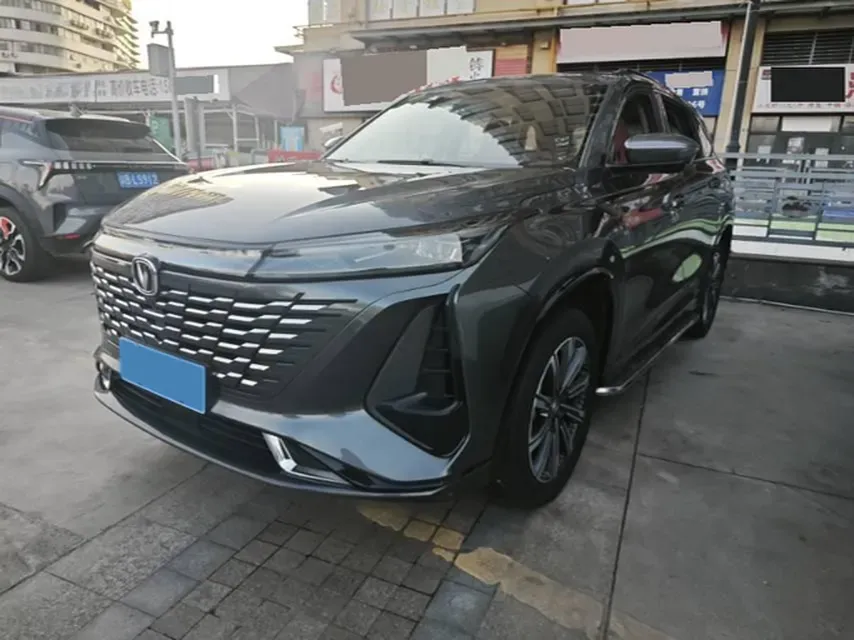 2023 ChangAn CS75 Plus 1.5T 188HP L4 8AT,autocango,china used car exporter,china ev exporter,chinese used car exporter,chinese used ev exporter