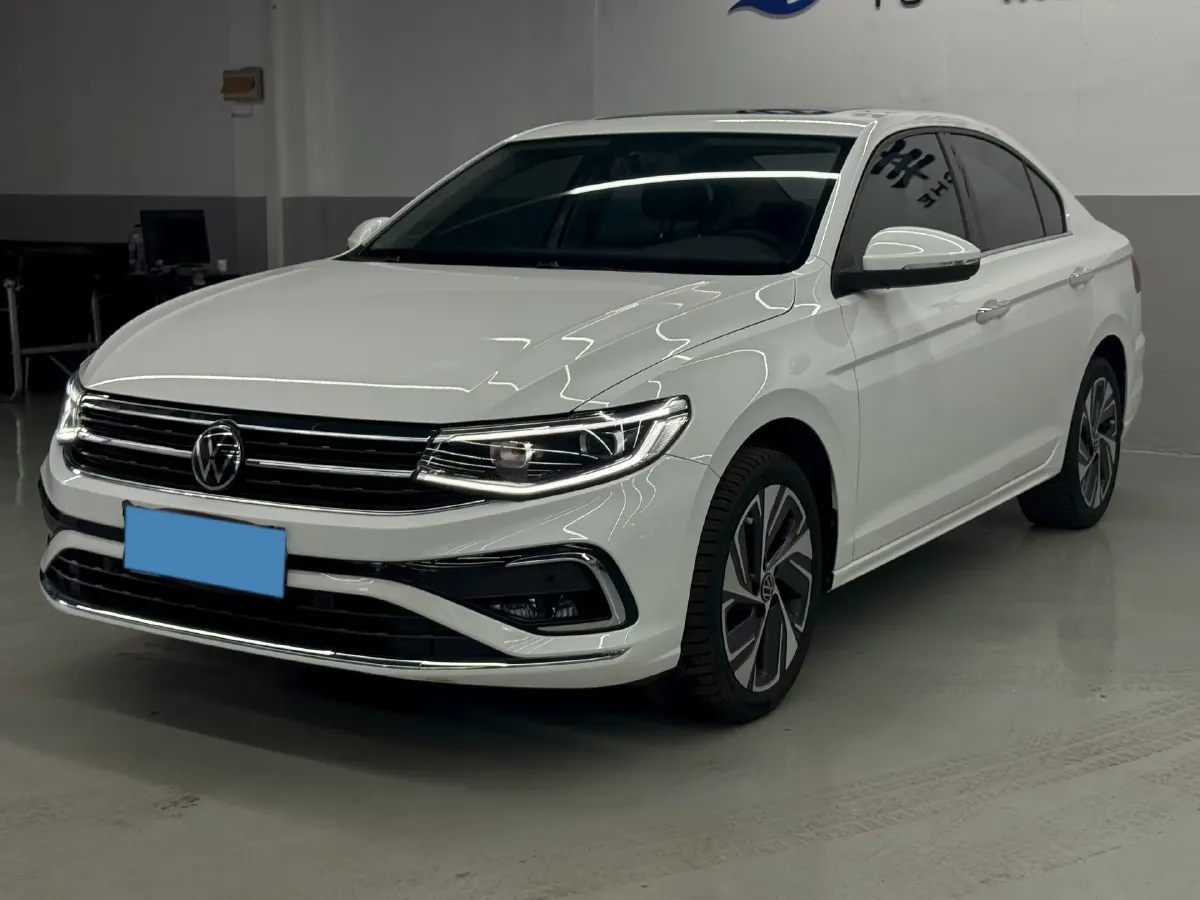 2023 Volkswagen Bora 1.2T 116HP L4 7DCT,autocango,china used car exporter,china ev exporter,chinese used car exporter,chinese used ev exporter