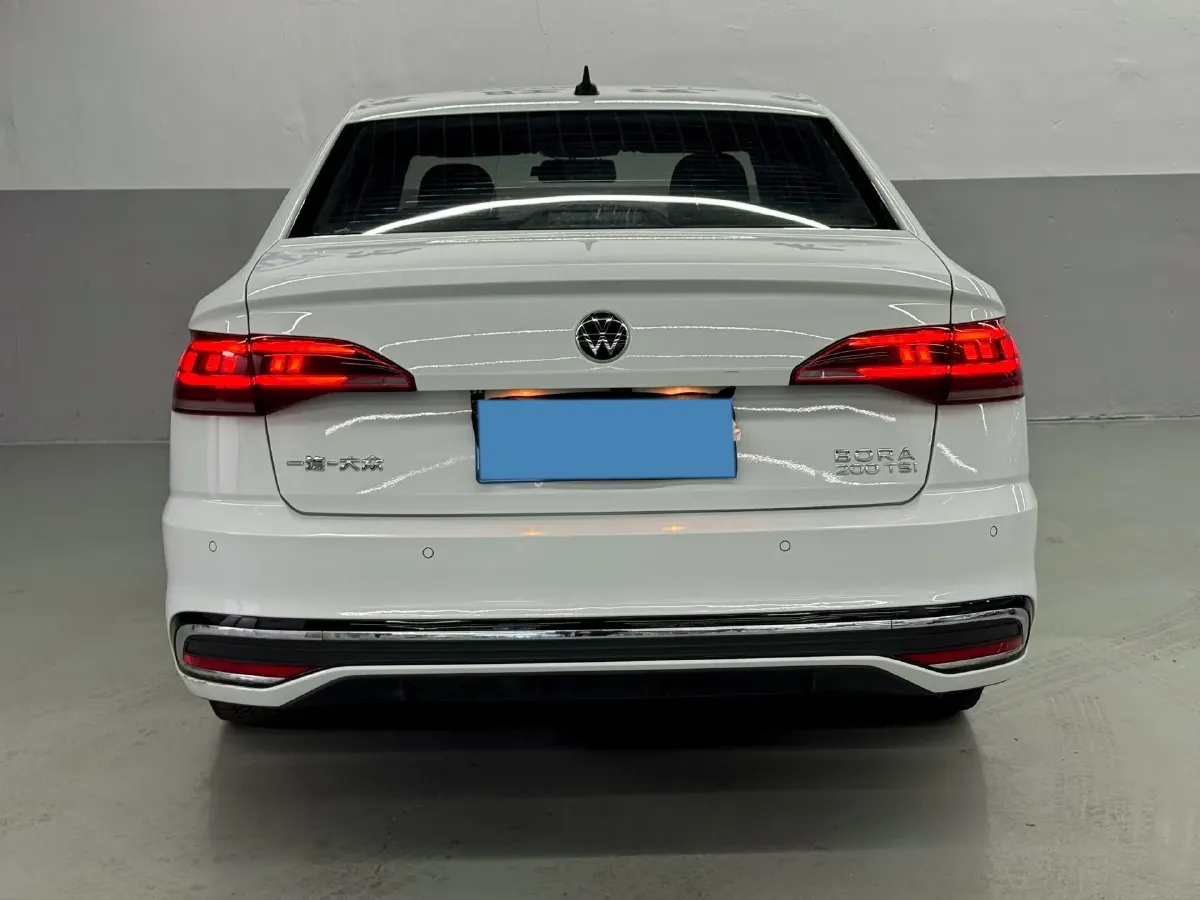 2023 Volkswagen Bora 1.2T 116HP L4 7DCT,autocango,china used car exporter,china ev exporter,chinese used car exporter,chinese used ev exporter